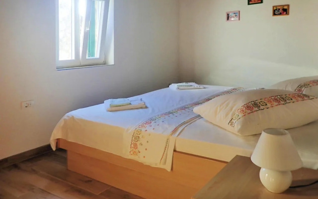 Holiday home Mareta in Seline, Paklenica in a beautiful surrounding