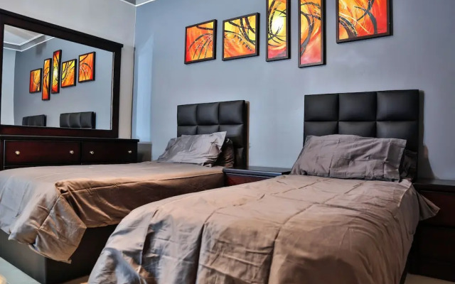Deluxe Apartments