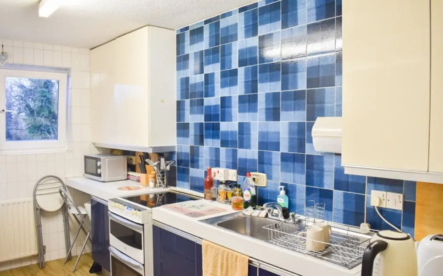 Bright & Spacious 2 bed Flat in Peaceful Hove