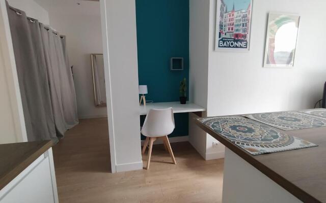 By'Ona Marquisat au calme à 2 pas de l'Adour