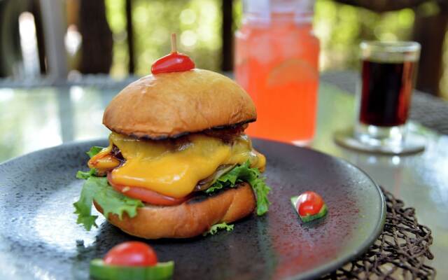 Motswiri Private Safari Lodge