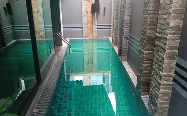 J Residence Thonglor 8