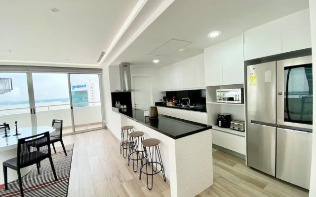 Santa Ana Guayaquil Lux Coliving Ecuador