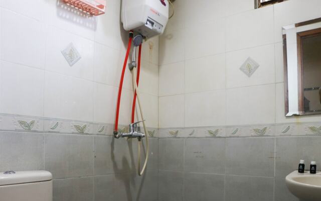 Homey And Comfortable 2Br Grand Sentraland Karawang Apartment