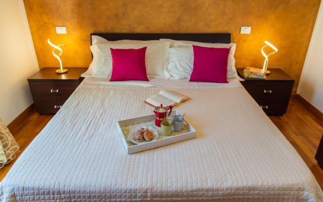 Sweet Home a Vallefoglia by Yohome