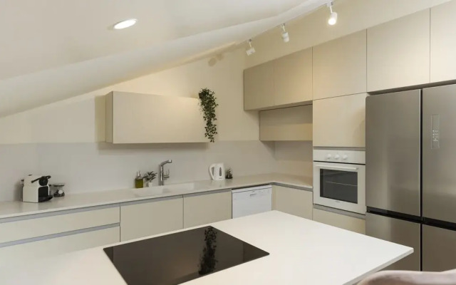 The Pearl of Nachlaot Apartments
