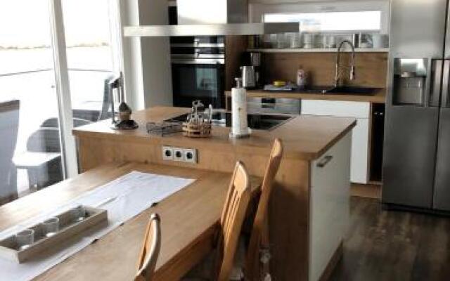 Schwimmende Häuser Baltic Sea Resort