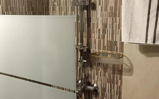 Machi Rooms