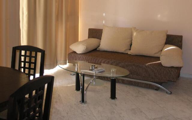 Thomas Palace Apartments