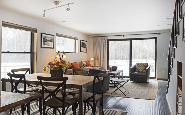 Pennay's at River Run