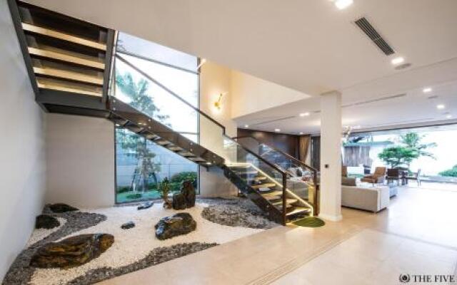 THE FIVE - 5BR - Ocean Villas Da Nang