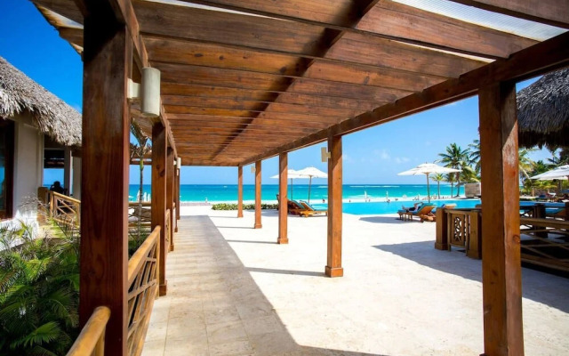Apartamento 120 Jardin Privado Cana Rock