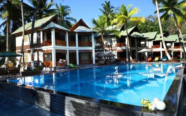 Sandyy Wavess Beach Resort