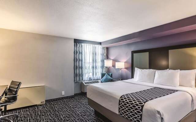 La Quinta Inn & Suites by Wyndham Colorado Springs North