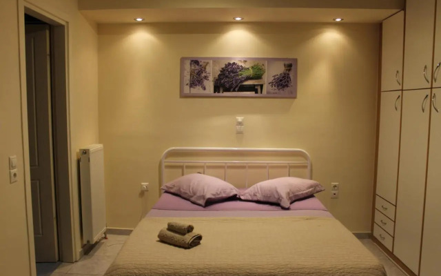 Cozy studio apartment in PIREUS
