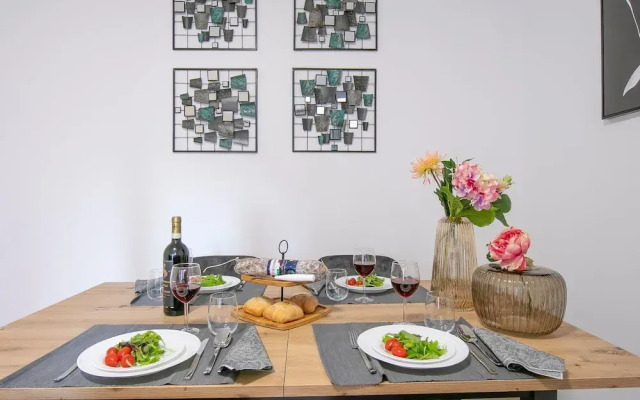 Boutique Apartment 1