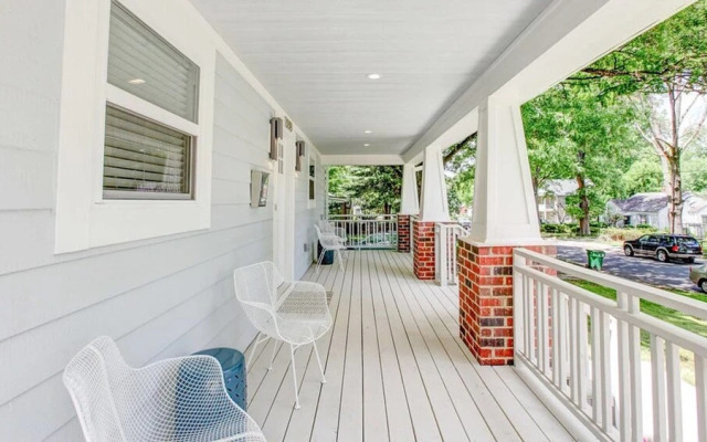 3 bedroom, Woodside Avenue