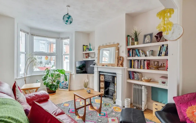 NEW Spacious 2BD House With Garden Gillingham Kent