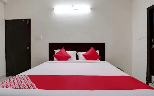 Hyderabad Elite by OYO Rooms