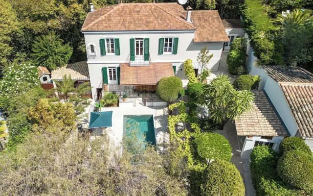 Luxurious Villa With Heated Pool 5br/10p - Cannes