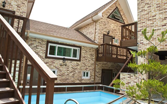 Ulsan Edelweiss Pension