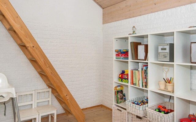 8 Person Holiday Home in Fanø