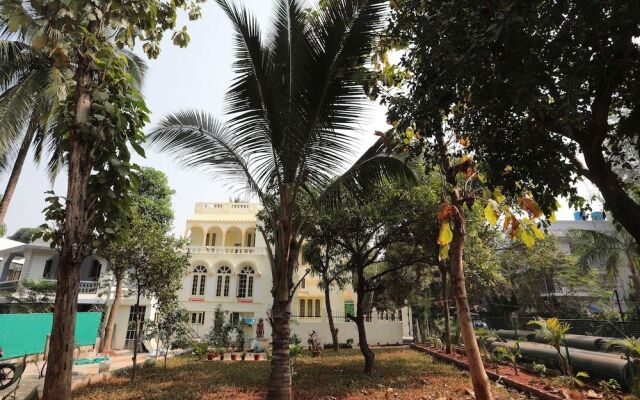 OYO 23382 Sai Gourav Residence