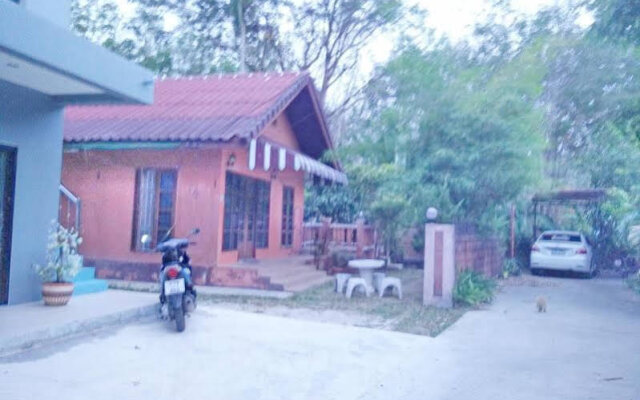 Aree Studio Guesthouse2