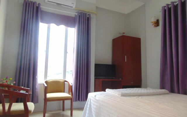 Huy Hoang Airport Hotel