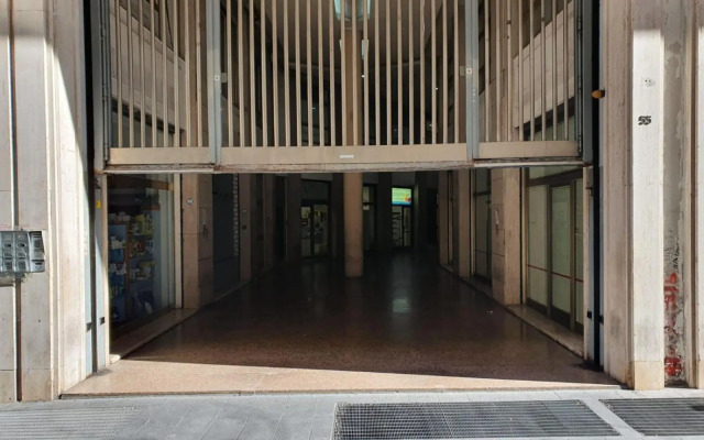 Neapolitan Skyscraper Apartment