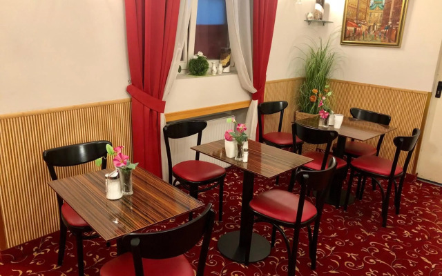Hotel Pension Baron am Schottentor