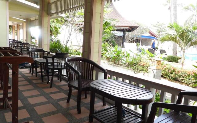 Lanta Villa Resort