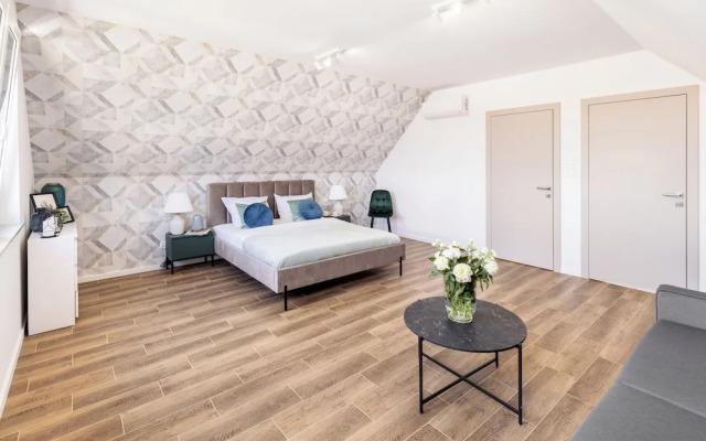 Apart House A4