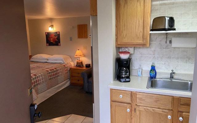 Betsie Riverside Resort