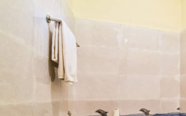Oyo 22782 Akshara Suites