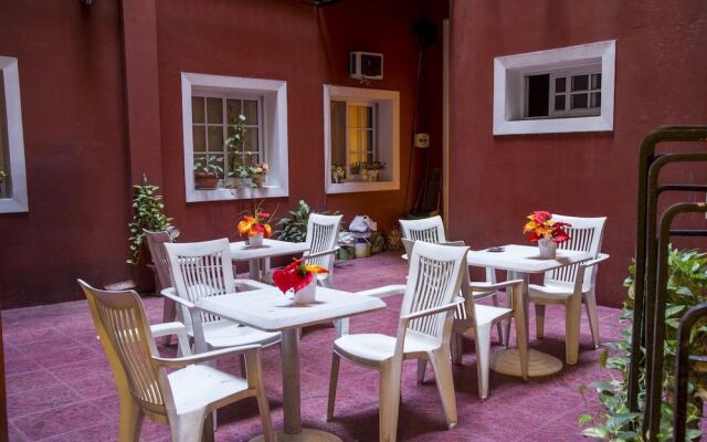 Hostel Estoril 3