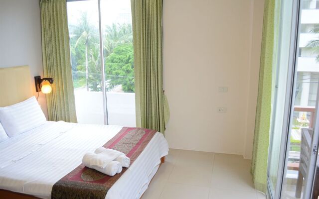 Bed & Breakfast - Baan Sabai De