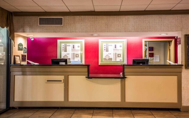 Clarion Inn Columbia Airport
