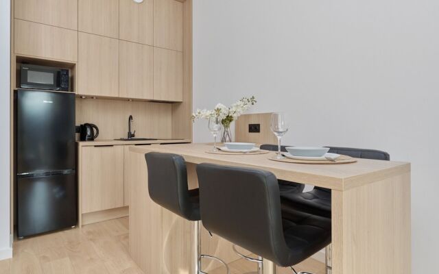 Tasteful Apartment in Wroclaw by Renters