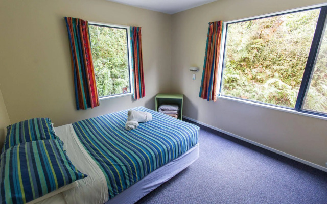 Haka House Franz Josef