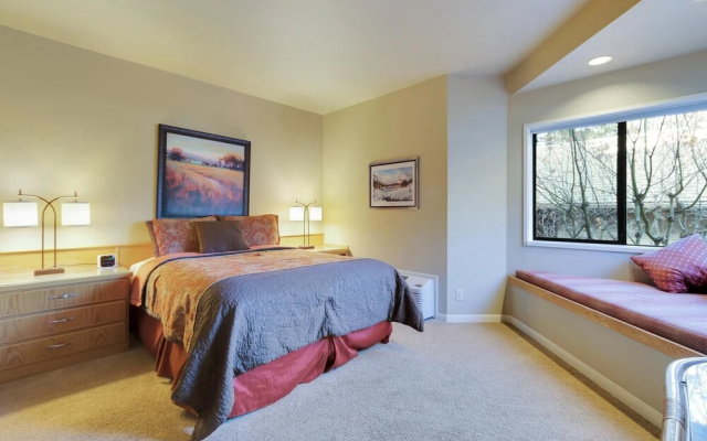 River Ridge 513ab