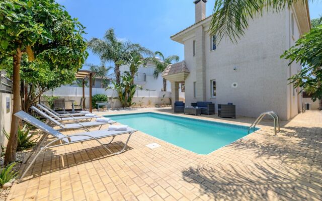 Villa Clementine in Protaras