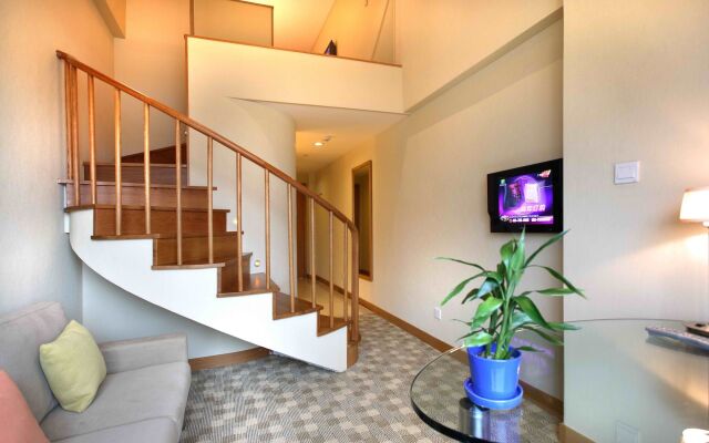 Lotel Hotel
