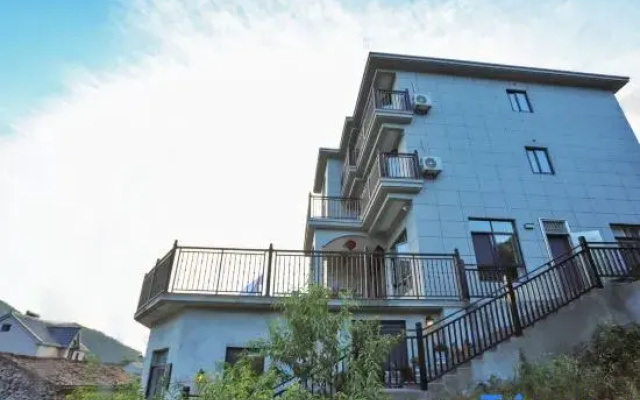 Xiangshan Muzinanxi Homestay