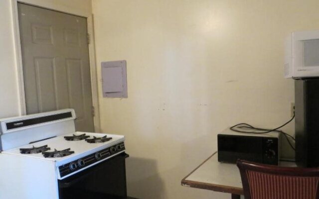 Madison Suites Motel