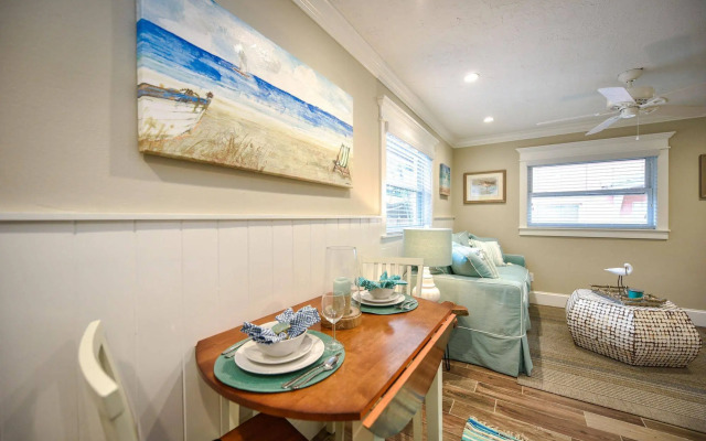 Tropical Breeze Resort