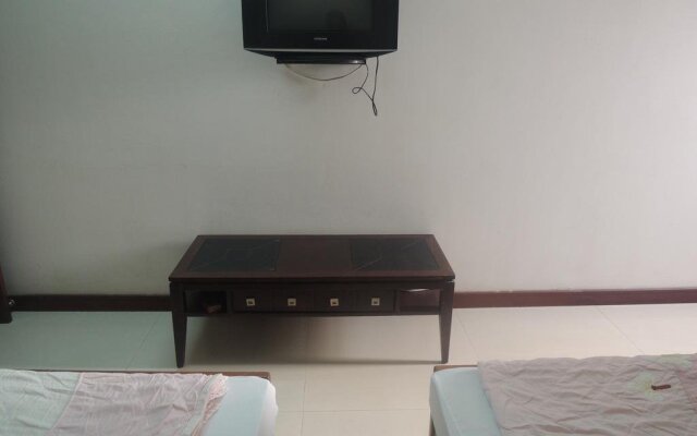 Ngoc Quynh Hotel