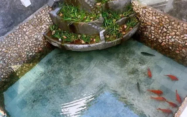 Zhonghan Small Courtyard