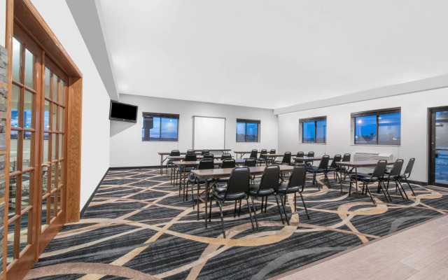Days Inn by Wyndham Watertown