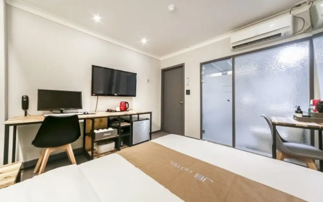 Gimhae Urbang-dong JB Hotel